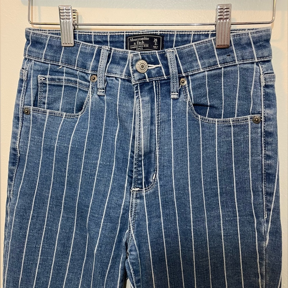 Abercrombie High Rise Pinstripe Ankle Jeans - Picture 3 of 4